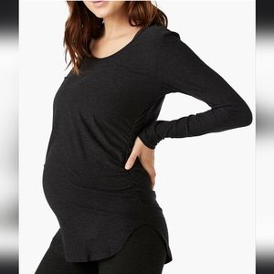 Beyond Yoga Maternity Cut and Run Pullover Top in Featherweight Spacedye